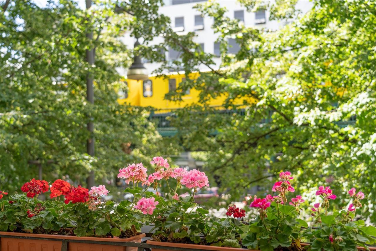 Holiday 33 Apartments Efg Schoenhauser Allee Mit Balkon Berlín Exteriér fotografie